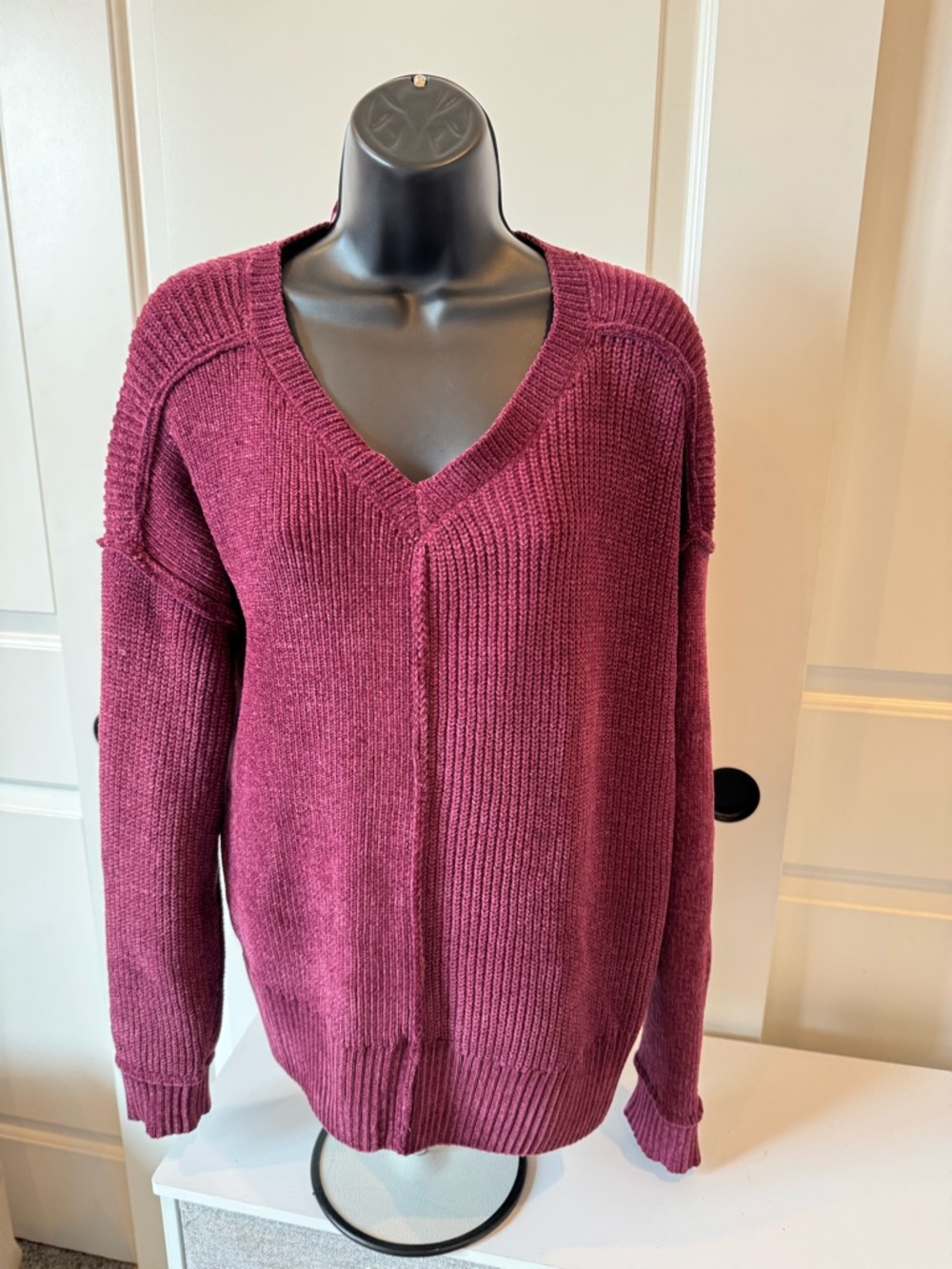 Grey & Gray Cozy V-Neck Ribbed Sweater in Berry